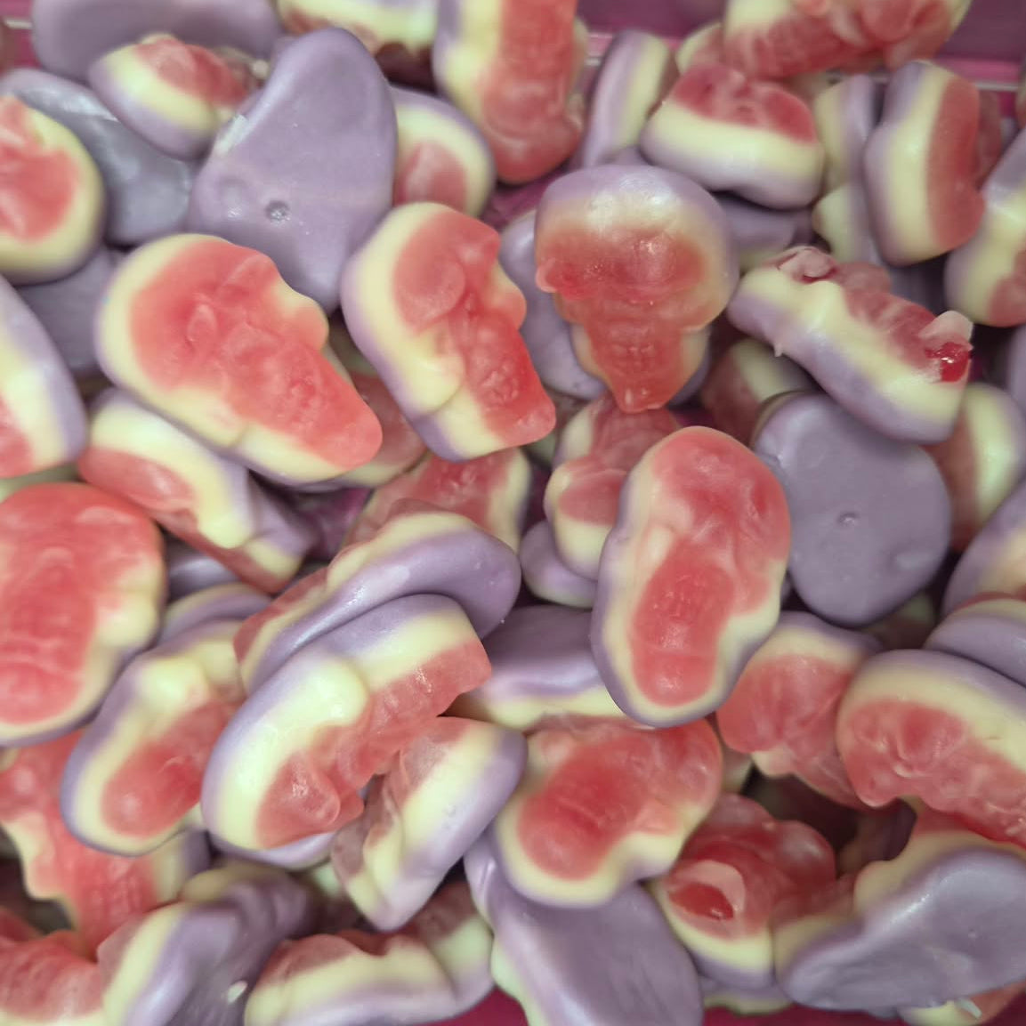 Gélifiés Crânes fourrés FINI (100g)